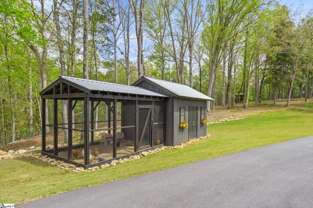 224 Hillside Church Road, Fountain Inn, SC 29644