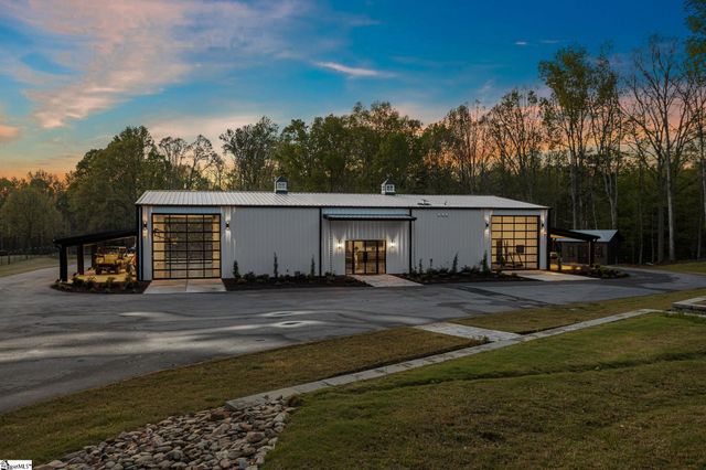 224 Hillside Church Road, Fountain Inn, SC 29644