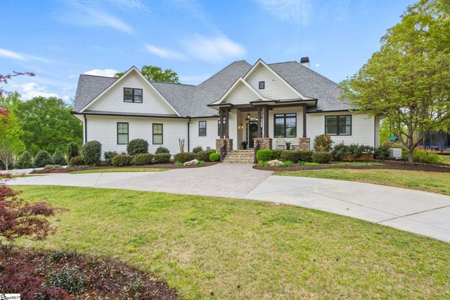 224 Hillside Church Road, Fountain Inn, SC 29644