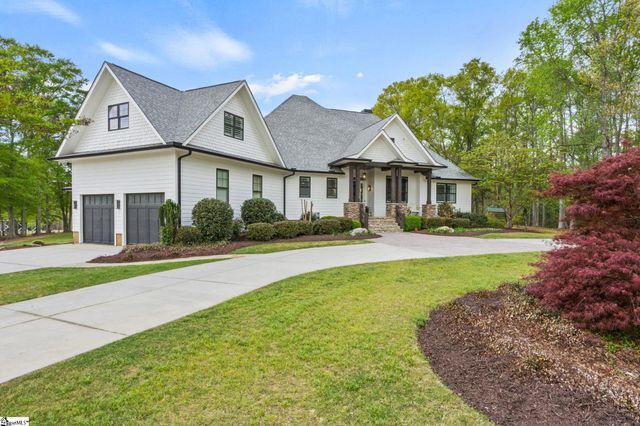 224 Hillside Church Road, Fountain Inn, SC 29644