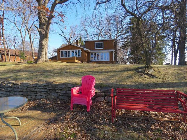 W9847 Dunn Road, Fox Lake, WI 53933