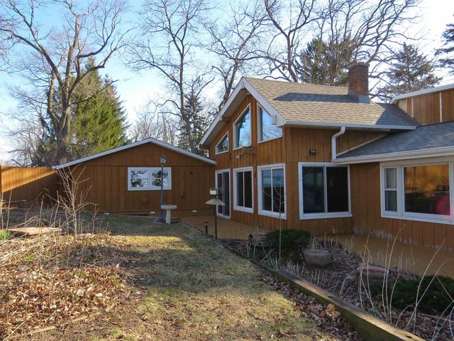 W9847 Dunn Road, Fox Lake, WI 53933