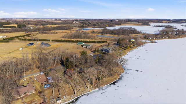 W9847 Dunn Road, Fox Lake, WI 53933