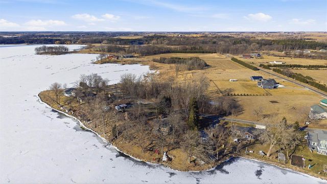 W9847 Dunn Road, Fox Lake, WI 53933