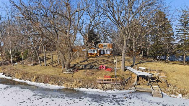 W9847 Dunn Road, Fox Lake, WI 53933