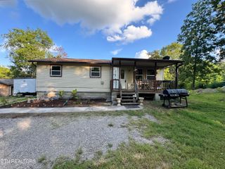 727 IC King Rd, Seymour, TN 37865