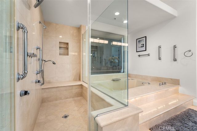 215 Poppy Avenue, Corona Del Mar, CA 92625