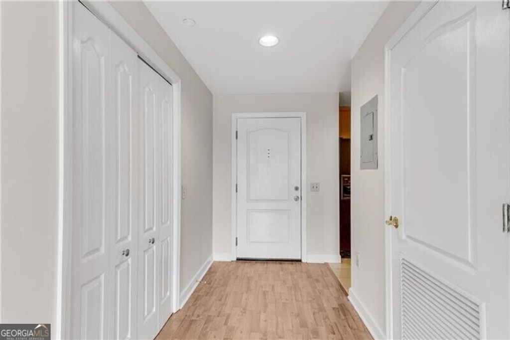 195 14th Street NE 1010, Atlanta, GA 30309 — photo 4