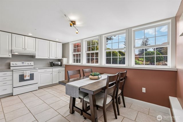 17298 Lake View Boulevard, Mount Vernon, WA 98274
