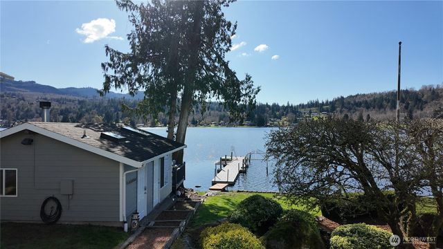 17298 Lake View Boulevard, Mount Vernon, WA 98274