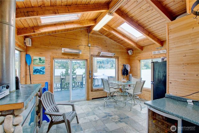 17298 Lake View Boulevard, Mount Vernon, WA 98274
