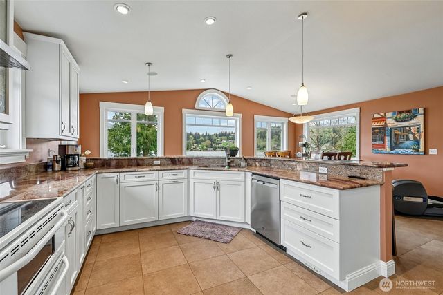 17298 Lake View Boulevard, Mount Vernon, WA 98274