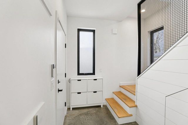 256 Waubesa Street, Madison, WI 53704