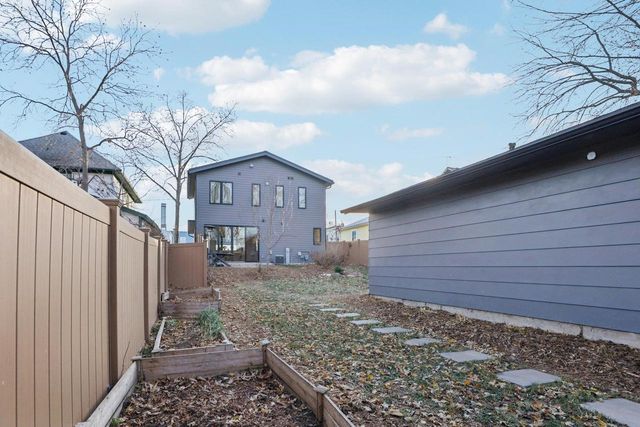 256 Waubesa Street, Madison, WI 53704