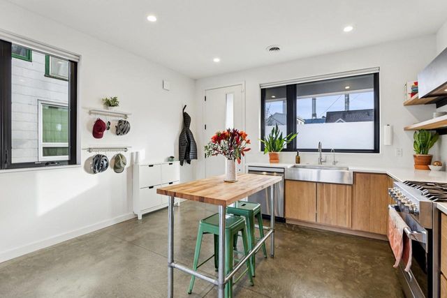 256 Waubesa Street, Madison, WI 53704