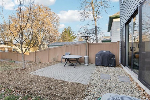 256 Waubesa Street, Madison, WI 53704