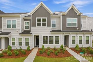 5865 Tuckaseegee Road, Charlotte, NC 28208