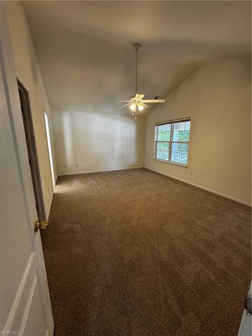 3788 Cainhoy LN, Virginia Beach, VA 23462