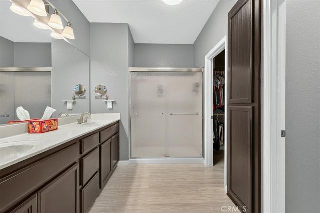2063 Picadilly Court, Manteca, CA 95336