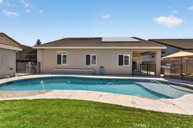 2063 Picadilly Court, Manteca, CA 95336