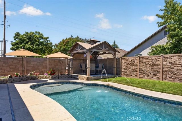 2063 Picadilly Court, Manteca, CA 95336