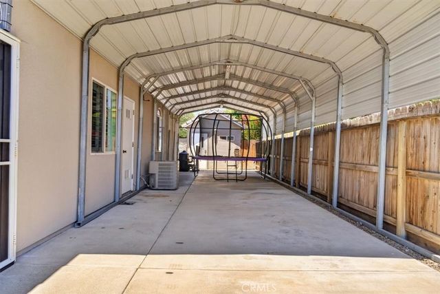 2063 Picadilly Court, Manteca, CA 95336