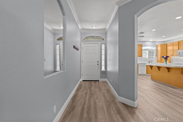 2063 Picadilly Court, Manteca, CA 95336