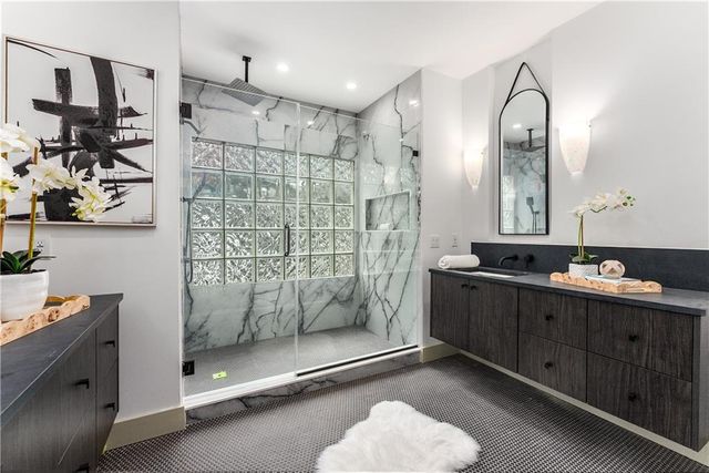 335 Eureka NE Drive, Atlanta, GA 30305