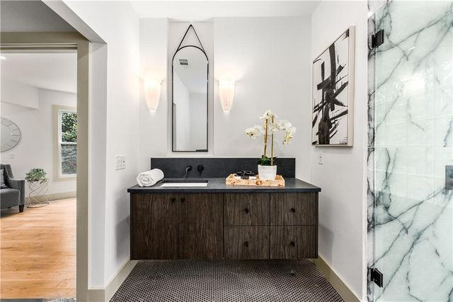 335 Eureka NE Drive, Atlanta, GA 30305