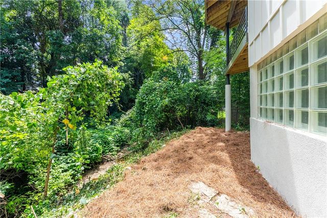 335 Eureka NE Drive, Atlanta, GA 30305