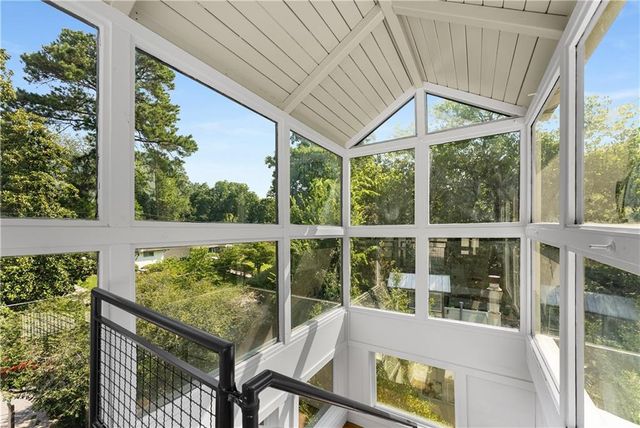 335 Eureka NE Drive, Atlanta, GA 30305