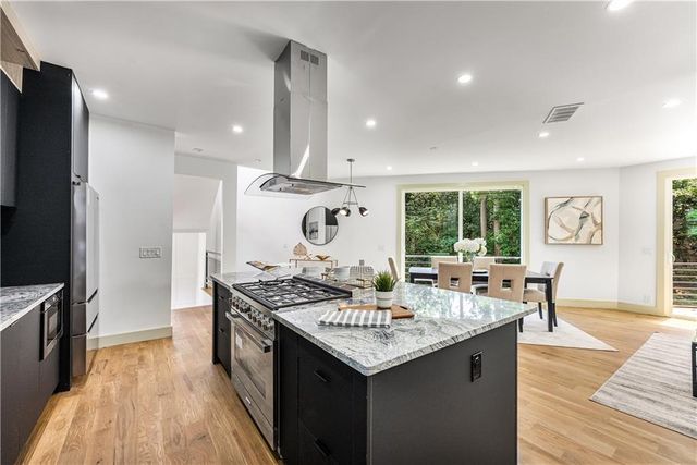 335 Eureka NE Drive, Atlanta, GA 30305