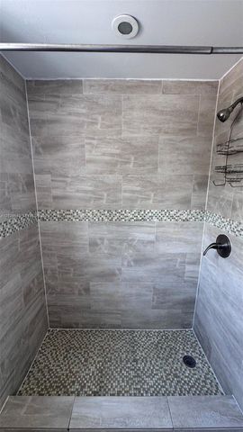 865 Collins Ave 210, Miami Beach, FL 33139