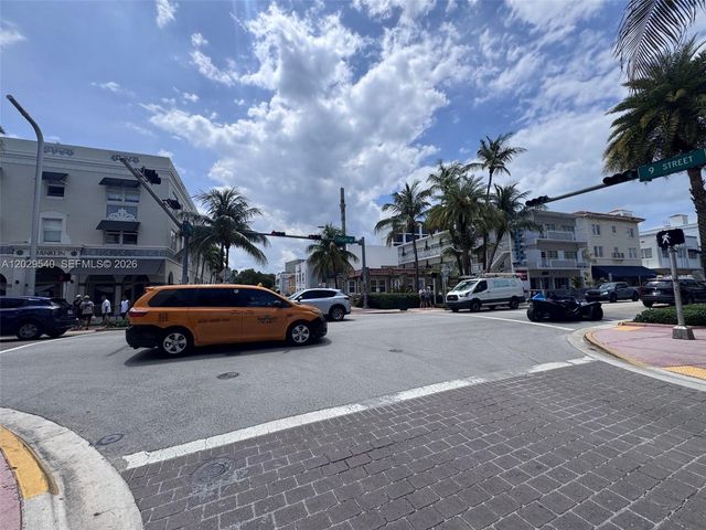 865 Collins Ave 210, Miami Beach, FL 33139
