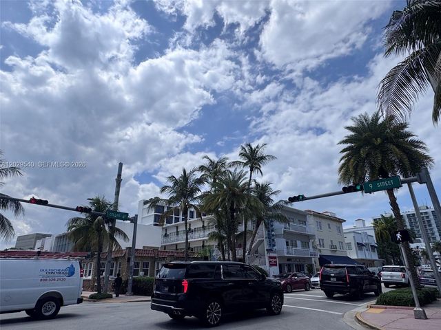 865 Collins Ave 210, Miami Beach, FL 33139