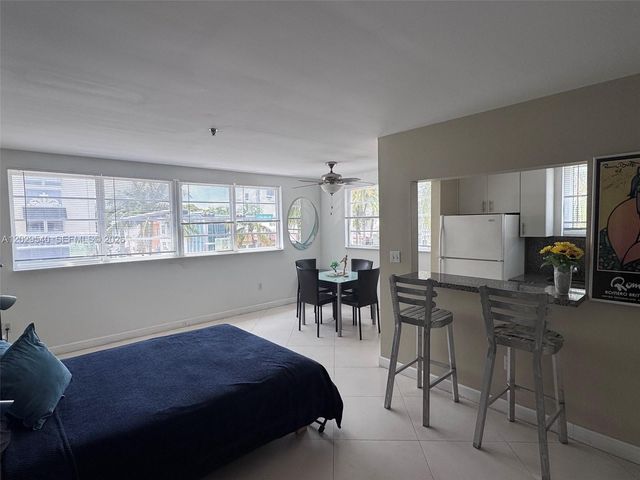 865 Collins Ave 210, Miami Beach, FL 33139