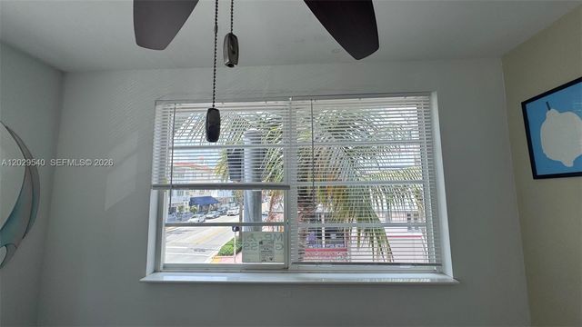 865 Collins Ave 210, Miami Beach, FL 33139