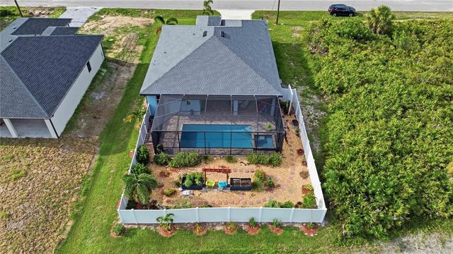 119 GREEN OAK PARK, Rotonda West, FL 33947