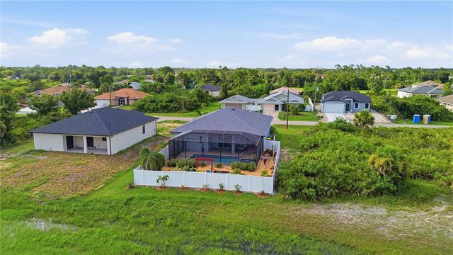 119 GREEN OAK PARK, Rotonda West, FL 33947
