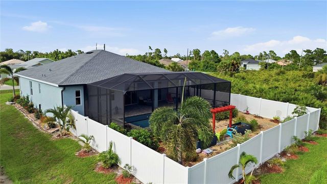 119 GREEN OAK PARK, Rotonda West, FL 33947
