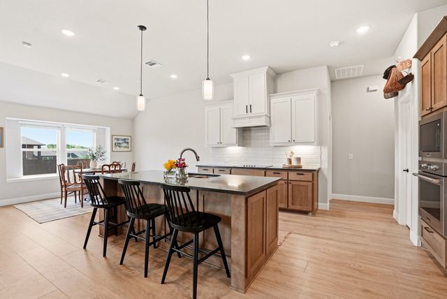 5414 Rowlan Row, Midlothian, TX 76065