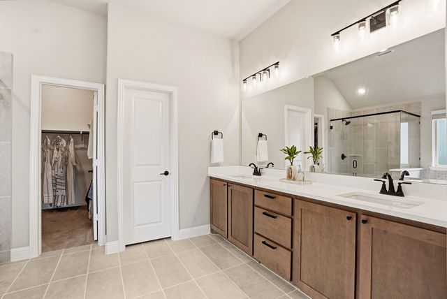 5414 Rowlan Row, Midlothian, TX 76065