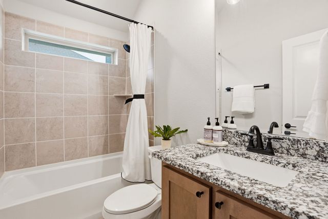 5414 Rowlan Row, Midlothian, TX 76065