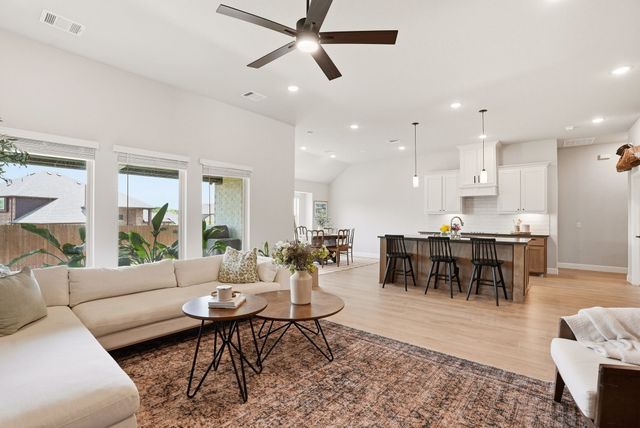 5414 Rowlan Row, Midlothian, TX 76065