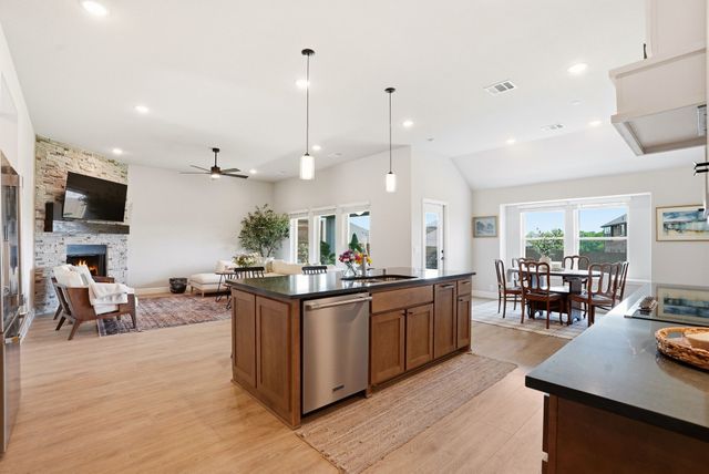 5414 Rowlan Row, Midlothian, TX 76065