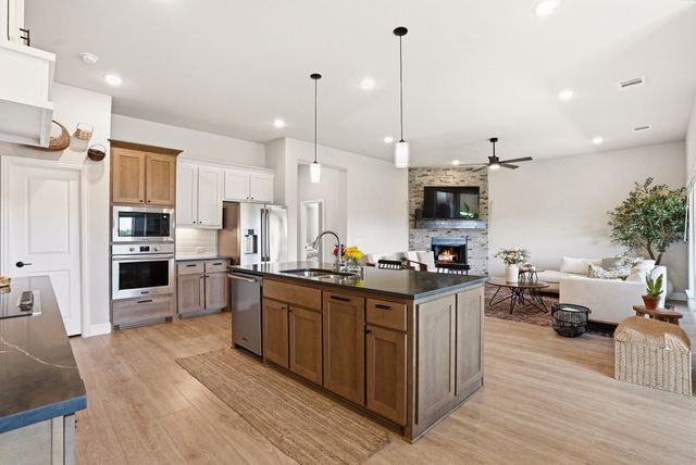 5414 Rowlan Row, Midlothian, TX 76065