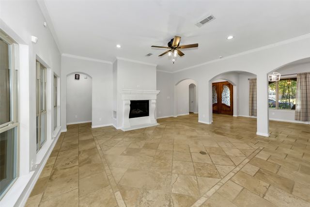 1313 Mildred Lane, Benbrook, TX 76126