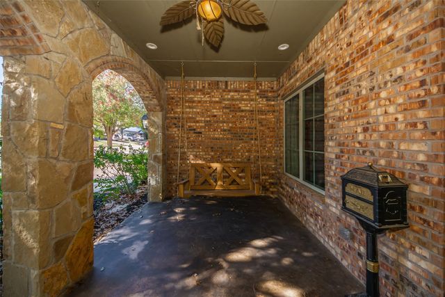 1313 Mildred Lane, Benbrook, TX 76126