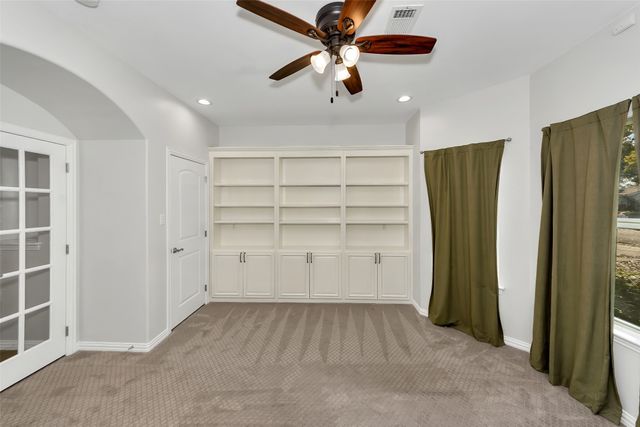 1313 Mildred Lane, Benbrook, TX 76126