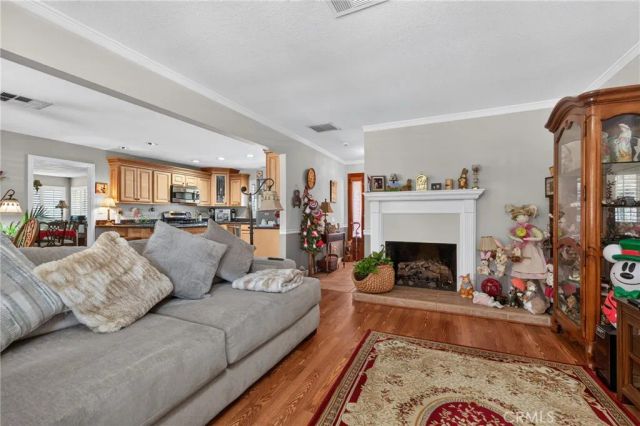 402 S San Mateo Street, Redlands, CA 92373